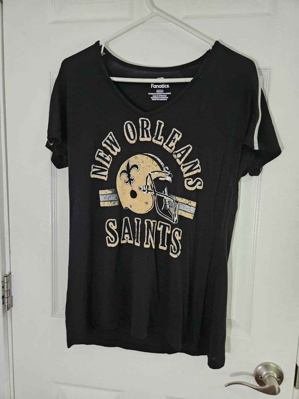 Fanatics New Orleans Saints Black Graphic V-Neck Tee